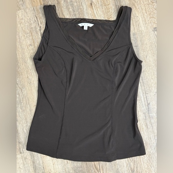 Cabi • Brown Stretchy V Neck Tank - Picture 2 of 9